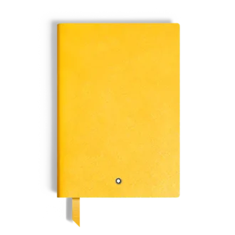 Cuaderno mediano, piel Saffiano, amarillo Modena, páginas rayadas